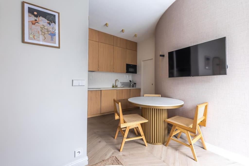 Elegant 4-Star Stay In Central Paris - Suite Apart Екстериор снимка